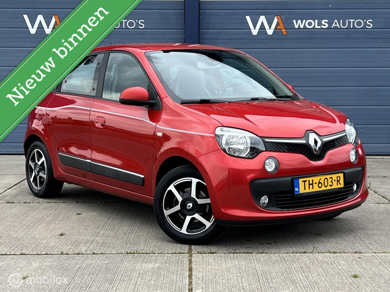 Renault Twingo - 1.0 SCe Dynamique / CRUISE / PARKEERSENSOREN / APK 03-2027! - AutoWereld.nl