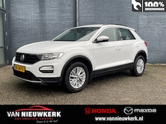 Volkswagen T-Roc - 1.0 TSI 115pk T-Roc Style | Carplay | Stoelverwarming | Adaptieve Cruisecontrol | Parkeers