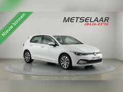 Volkswagen Golf - 1.4 eHybrid Style ✅Panodak ✅Trekhaak afnbaar