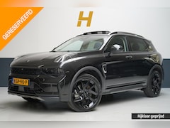 Lynk & Co 01 - 1.5 | Zwart optiek | Panoramadak | Navigatie | Memory | Apple CarPlay