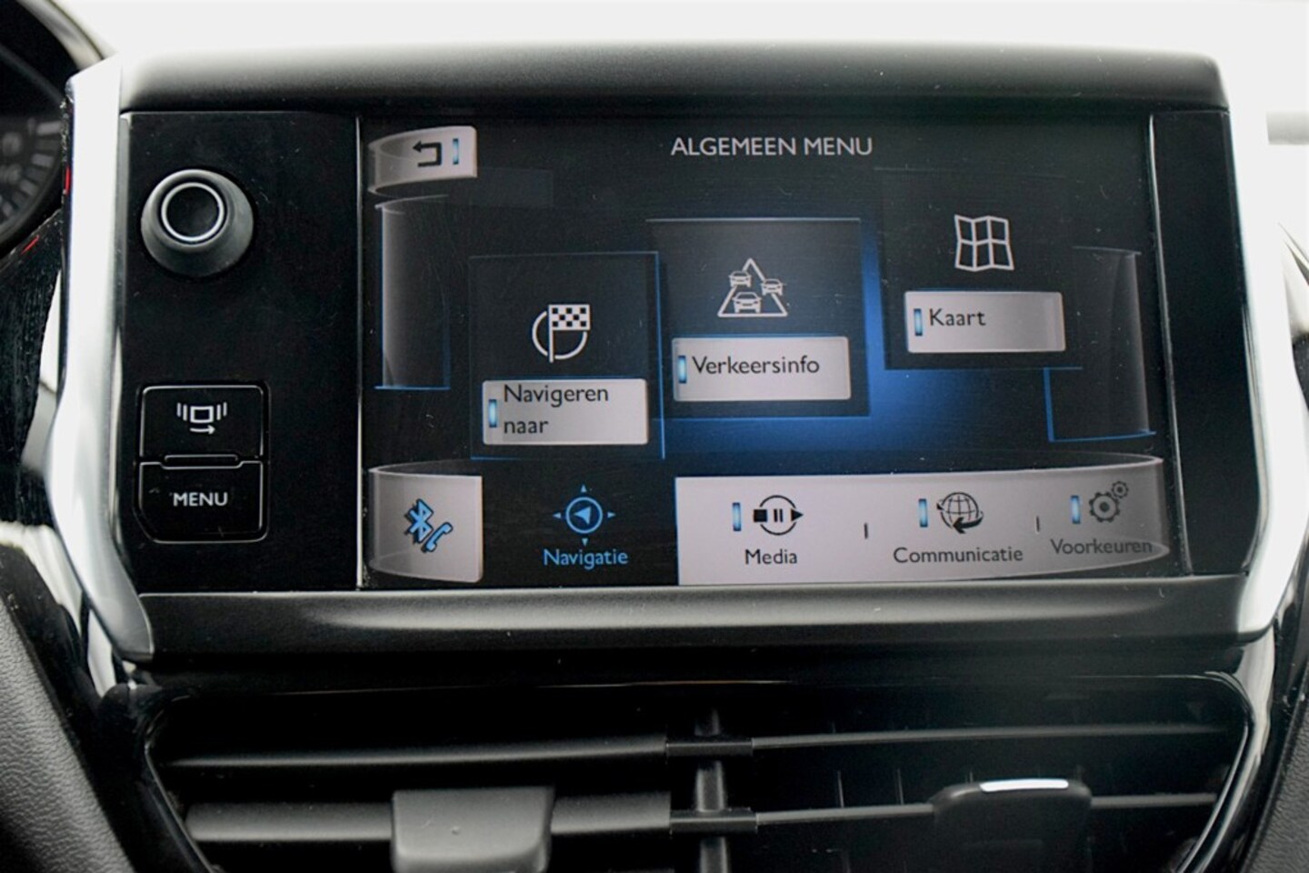 Peugeot 208 - 1.4 Vti Allure 1.4 VTi Allure, Fullmap navigatie, Climate control, Cruise control, Lichtmetalen velgen