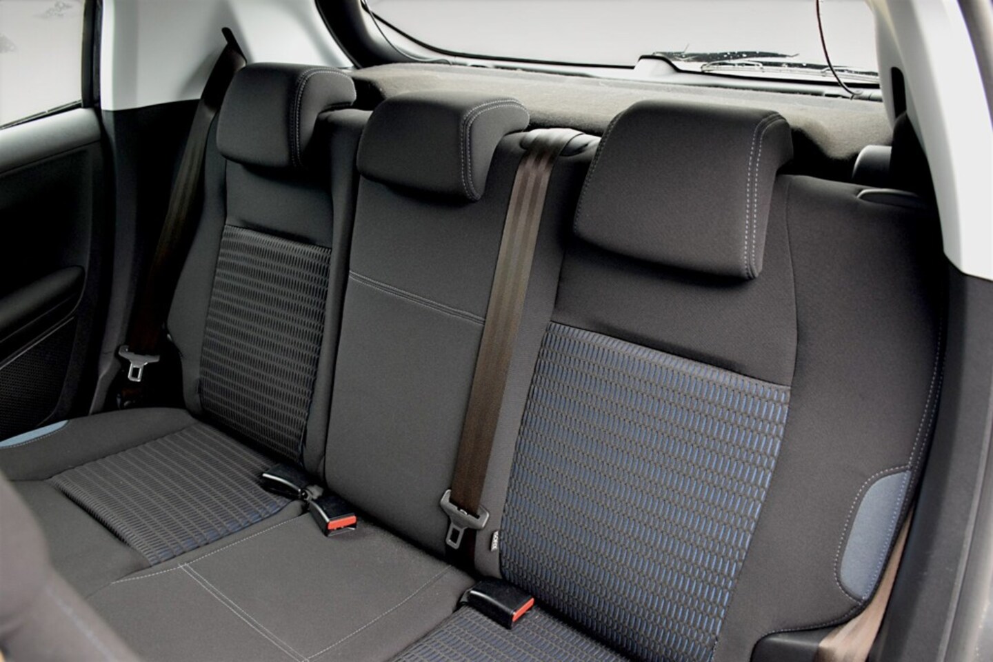 Peugeot 208 - 1.4 Vti Allure 1.4 VTi Allure, Fullmap navigatie, Climate control, Cruise control, Lichtmetalen velgen