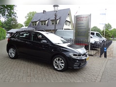 Volkswagen Polo - 1.0 TSI Style Virtual Cockpit IQ licht Nieuwe type