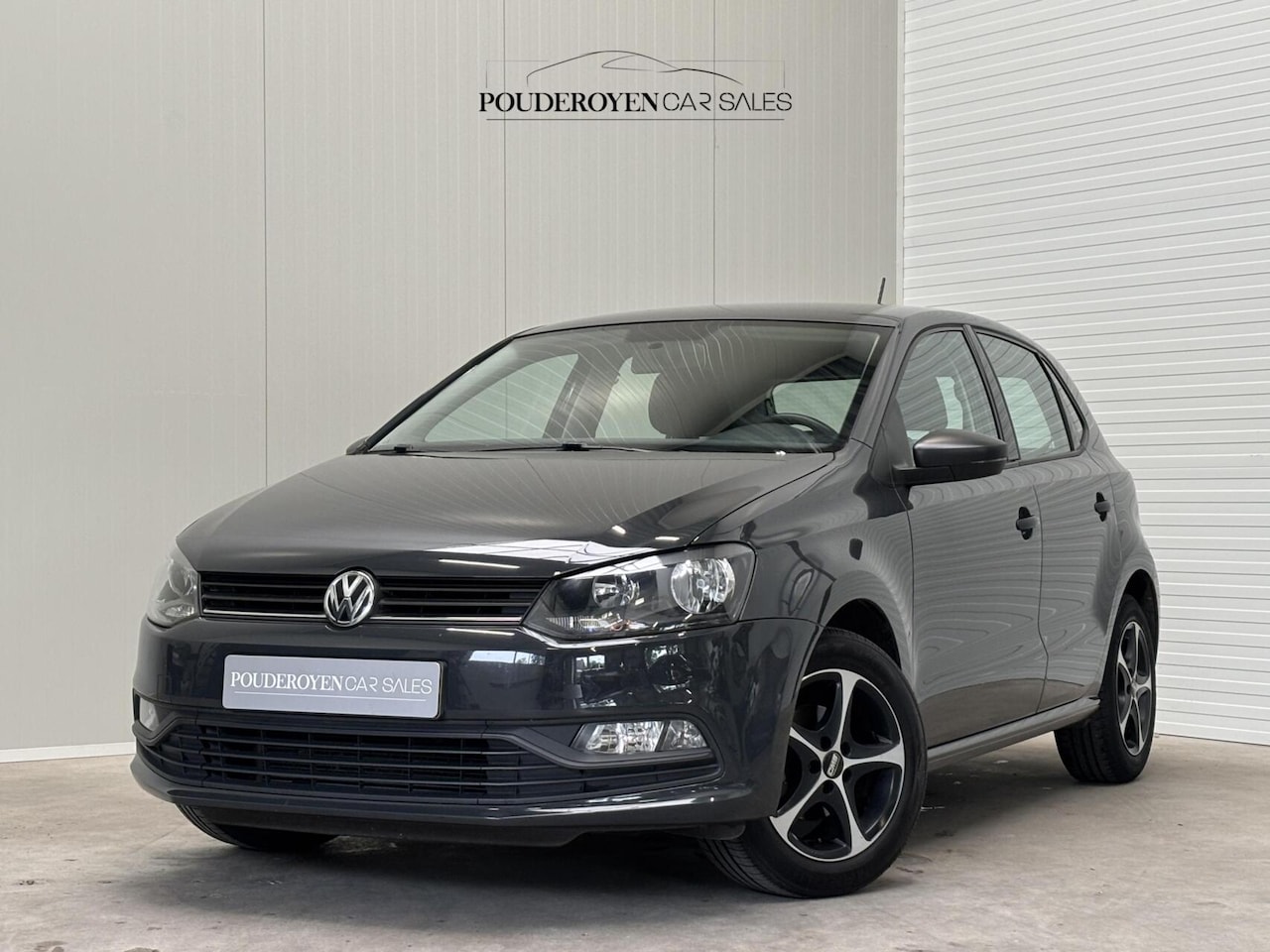 Volkswagen Polo - 1.0 / Airco / LMV / 5 deurs / Goed onderhouden en rijklaar! - AutoWereld.nl