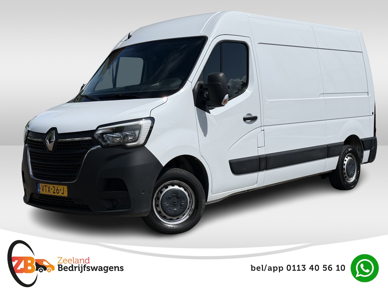 Renault Master - T35 2.3 dCi 135 L2H2 | Navi | Carplay | Camera | Trekhaak | PDC - AutoWereld.nl