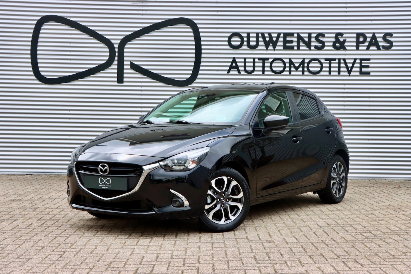Mazda 2 - 1.5 Skyactiv-G GT-M | NAVIGATIE | STOELVERWARMING | CRUISE | AIRCO - AutoWereld.nl