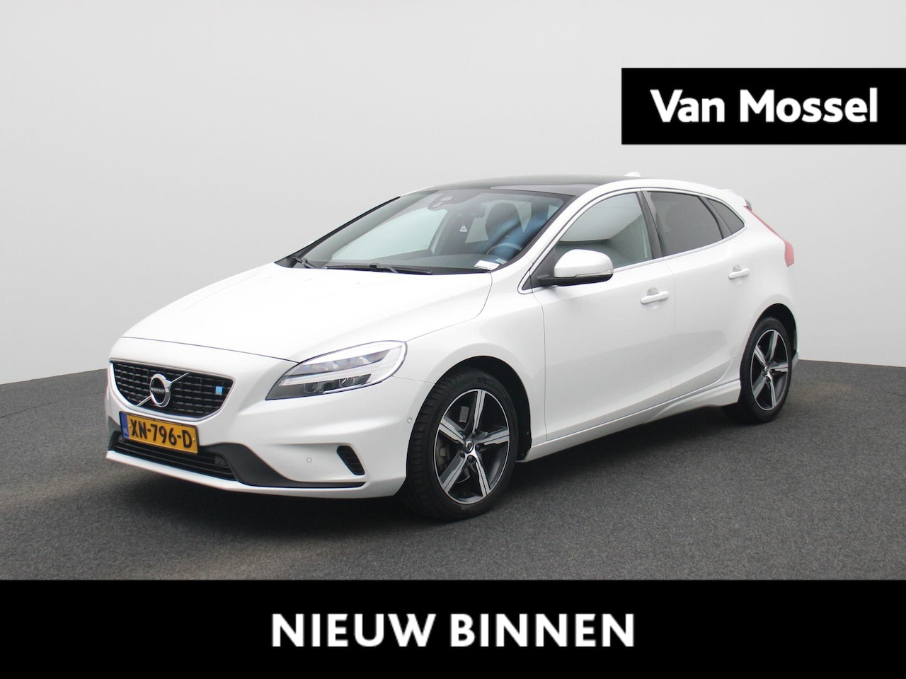 Volvo V40 - 1.5 T3 Polar+ Sport - AutoWereld.nl