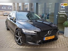 Volvo V60 - 2.0 T6 Plug-in hybrid AWD Ultra Dark