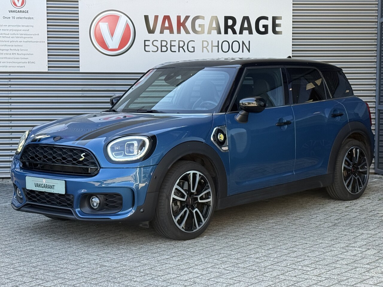 MINI Countryman - Mini 1.5 Cooper S E ALL4 John Cooper Works PHEV,NAVI/CAM,KEYLESS,BLACK OPTIC,19INCH JCW - AutoWereld.nl
