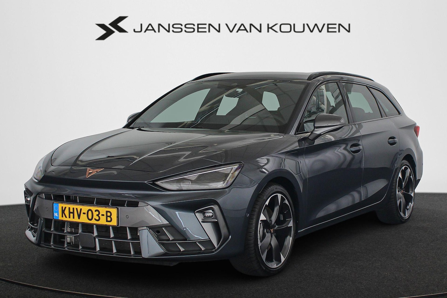 CUPRA Leon Sportstourer - 1.5 TSI e-Hybrid Business Facelift Trekhaak Kuipstoelen Stuur/Stoelverwarming - AutoWereld.nl