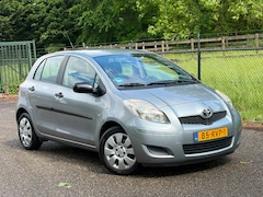 Toyota Yaris - 1.3 VVTi Comfort /6-Bak/Airco/5-Deurs/Trekhaak/
