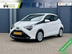 Toyota Aygo - 1.0 VVT-i x-play | LAGE KM NAP | 2021 | 5 Deurs | Apple Carplay | Camera | Airco| Zuinig |