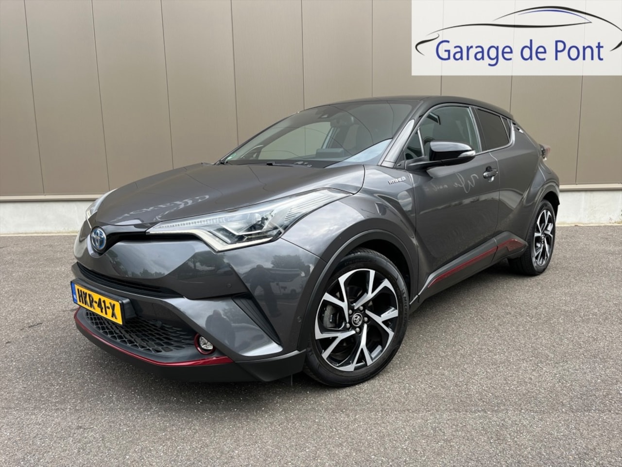 Toyota C-HR - 1.8 Hybrid Premium 1.8 Hybrid Premium, leder, cruisecontrol. camera, pdc, zeer netjes! - AutoWereld.nl