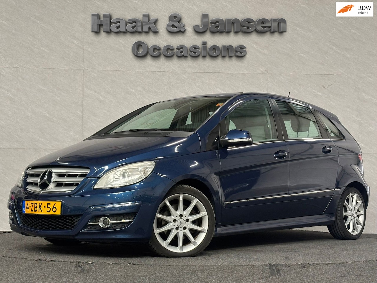 Mercedes-Benz B-klasse - 200 Turbo - Automaat - Cruise - Infotainment - AutoWereld.nl