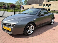 Alfa Romeo Spider - 2.2 JTS Exclusive