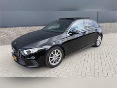 Mercedes-Benz A-klasse - 180 Business Solution Luxury Panoramadak / Sportstoelen / 1/2 leren bekleding