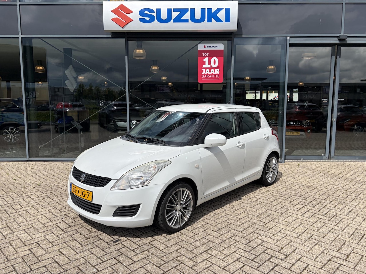 Suzuki Swift - 1.2 Summer EASSS 1.2 Summer EASSS - AutoWereld.nl