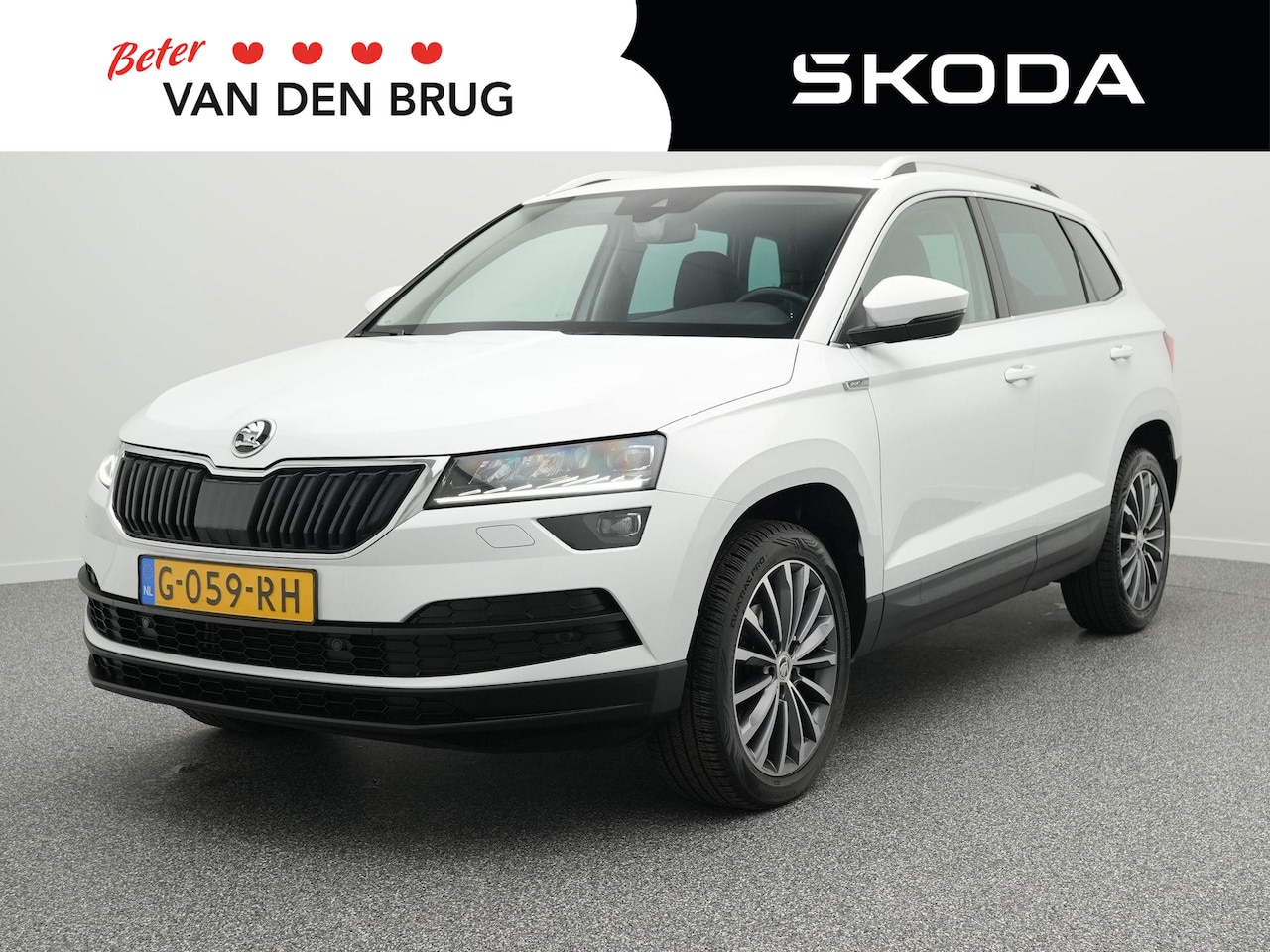Skoda Karoq - 1.5 TSI 150pk AUTOMAAT Business Edition | Trekhaak | Adaptieve cruise control | Stoelverwa - AutoWereld.nl