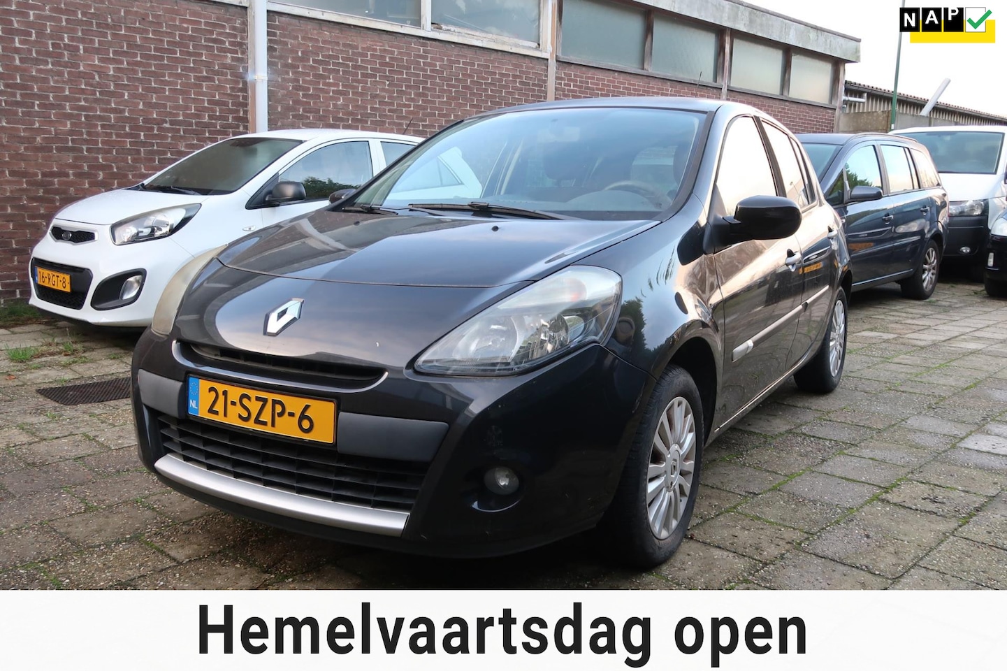 Renault Clio - 1.2 Collection *Rijklaarprijs *Airco *NAP - AutoWereld.nl