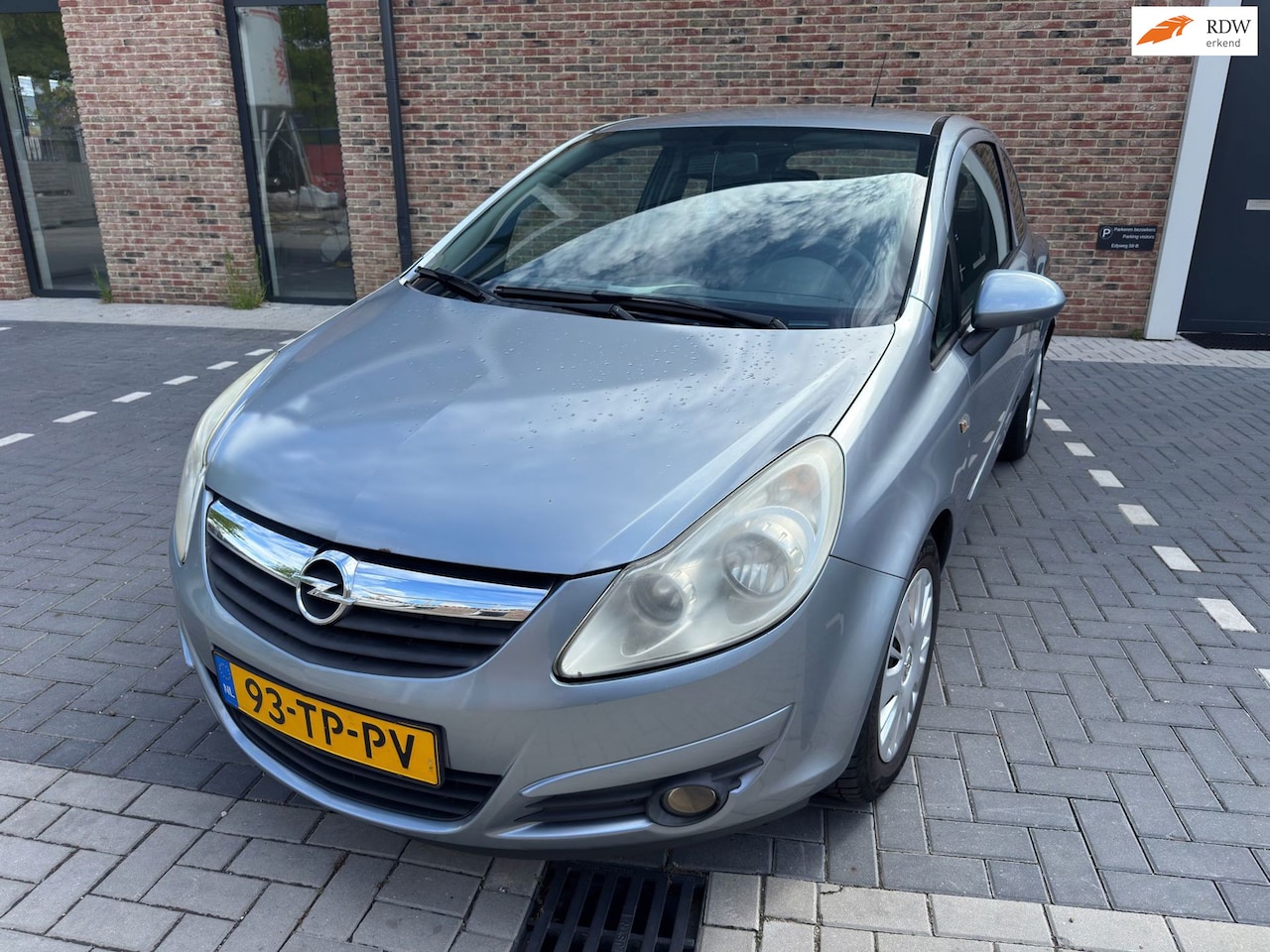 Opel Corsa - 1.2-16V Enjoy 1.2-16V Enjoy - AutoWereld.nl