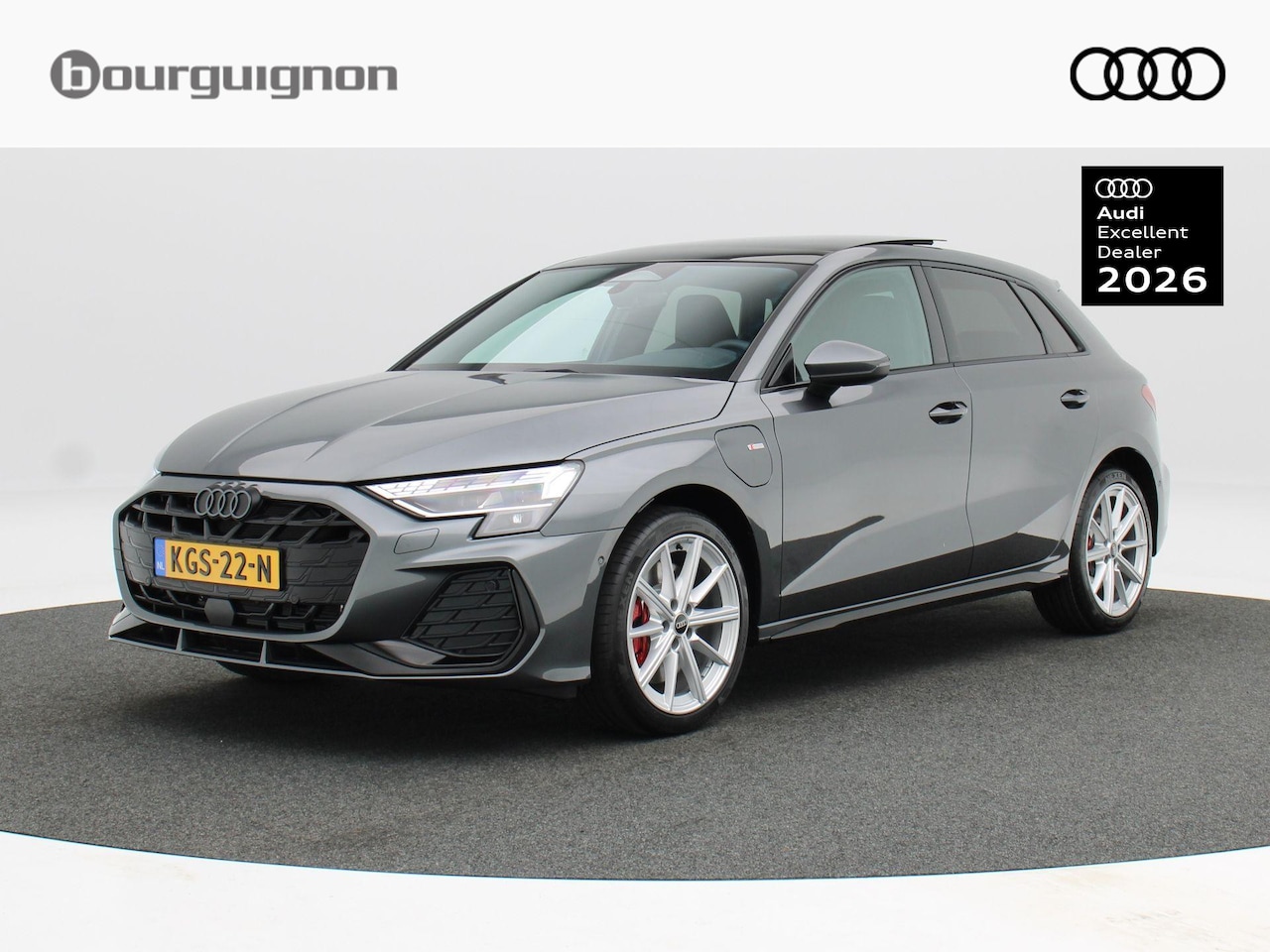 Audi A3 Sportback - 45 TFSI e S edition Competition | 18 inch velgen | Sonos 3d | Ambient lighting | Privacygl - AutoWereld.nl