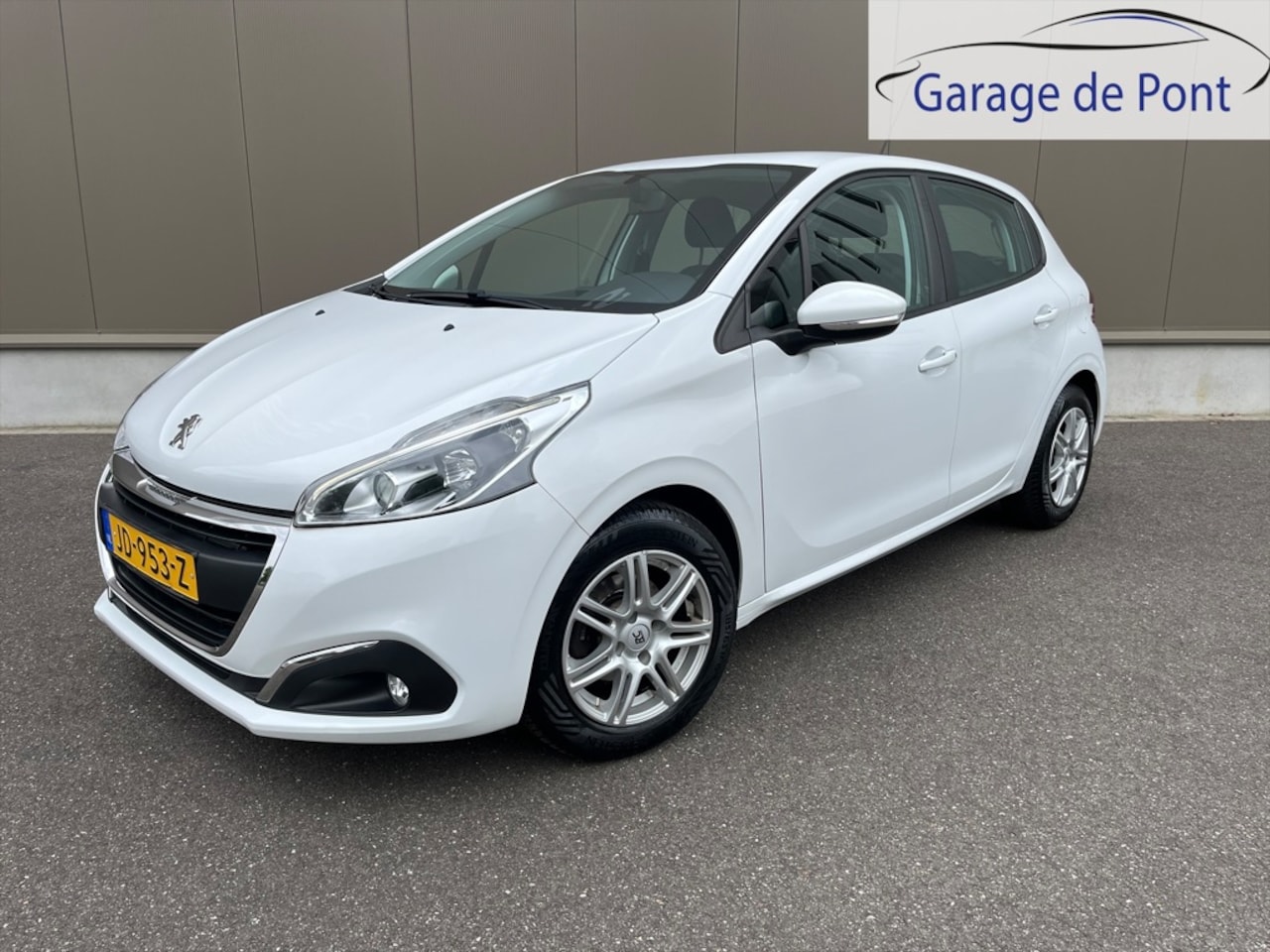 Peugeot 208 - 1.2 PureTech Blue Lion 1.2 PureTech Blue Lion, pdc, cruise control, nieuwe distr. - AutoWereld.nl