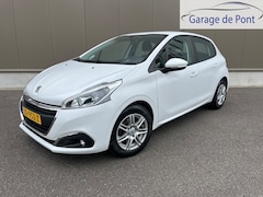 Peugeot 208 - 1.2 PureTech Blue Lion, pdc, cruise control, nieuwe distr