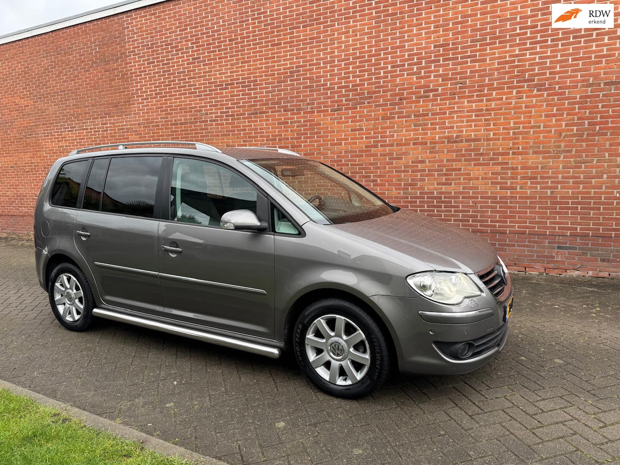 Volkswagen Touran - 1.4 TSI Highline Navi Cruise 7persoons - AutoWereld.nl
