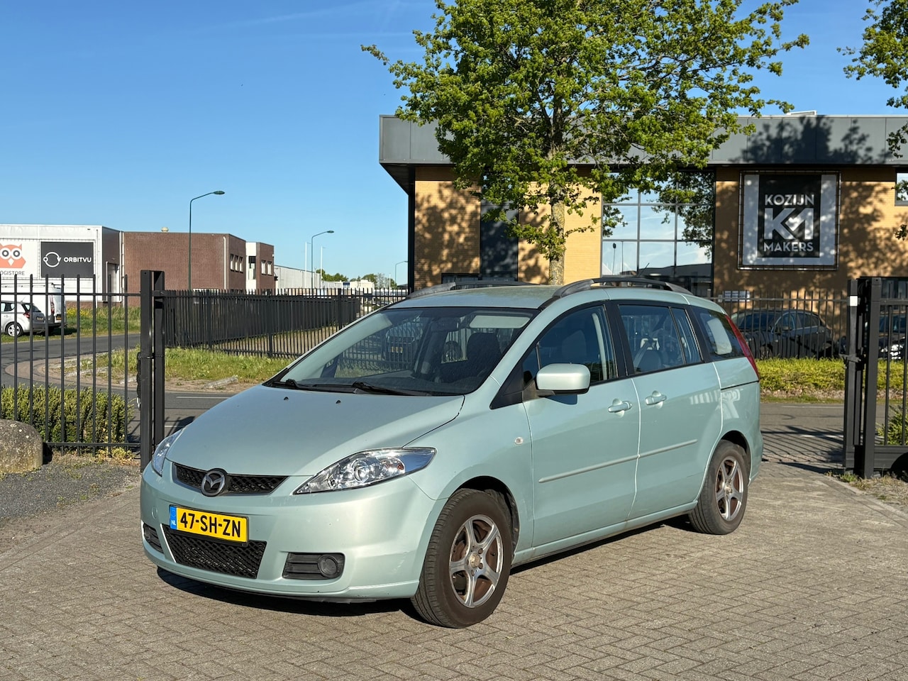 Mazda 5 - 2.0 Touring | 7 Personen | AIRCO ! - AutoWereld.nl