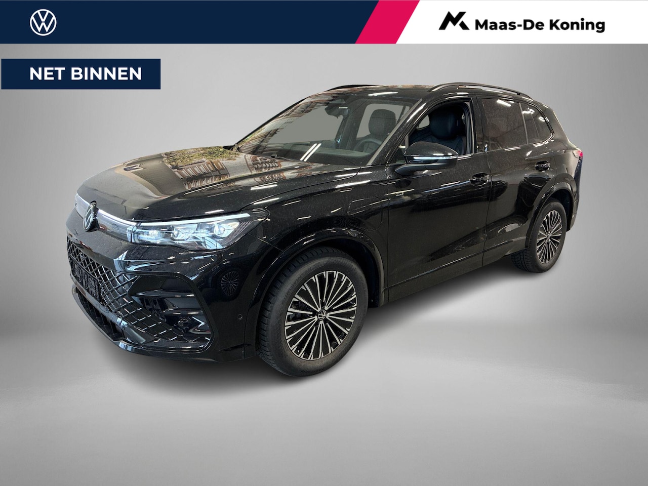 Volkswagen Tiguan - 1.5 204pk DSG eHybrid R-Line · Panoramadak · 360 Camera · Stoelventilatie · Massage · Keyl - AutoWereld.nl