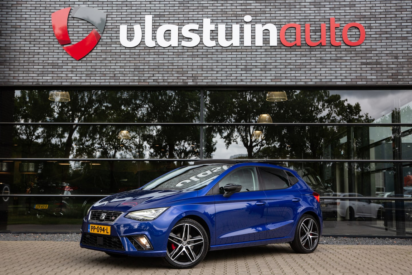 SEAT Ibiza - 1.0 TSI FR Business Intense 1.0 TSI FR Business Intense , Panoramadak, Adap. cruise, Beats, - AutoWereld.nl