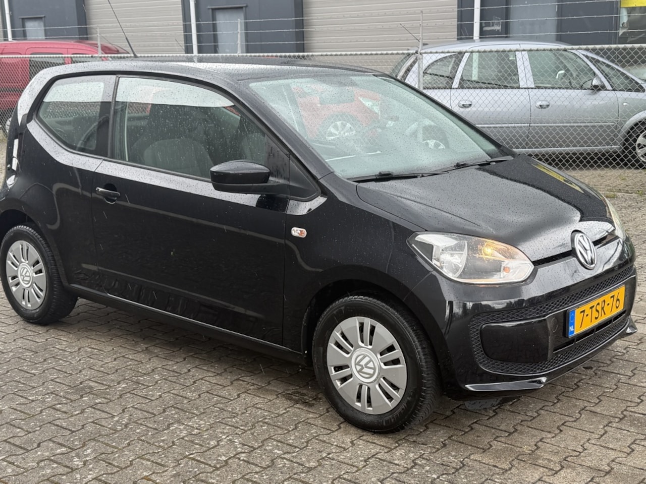 Volkswagen Up! - 1.0 move up! BlueM. - AutoWereld.nl