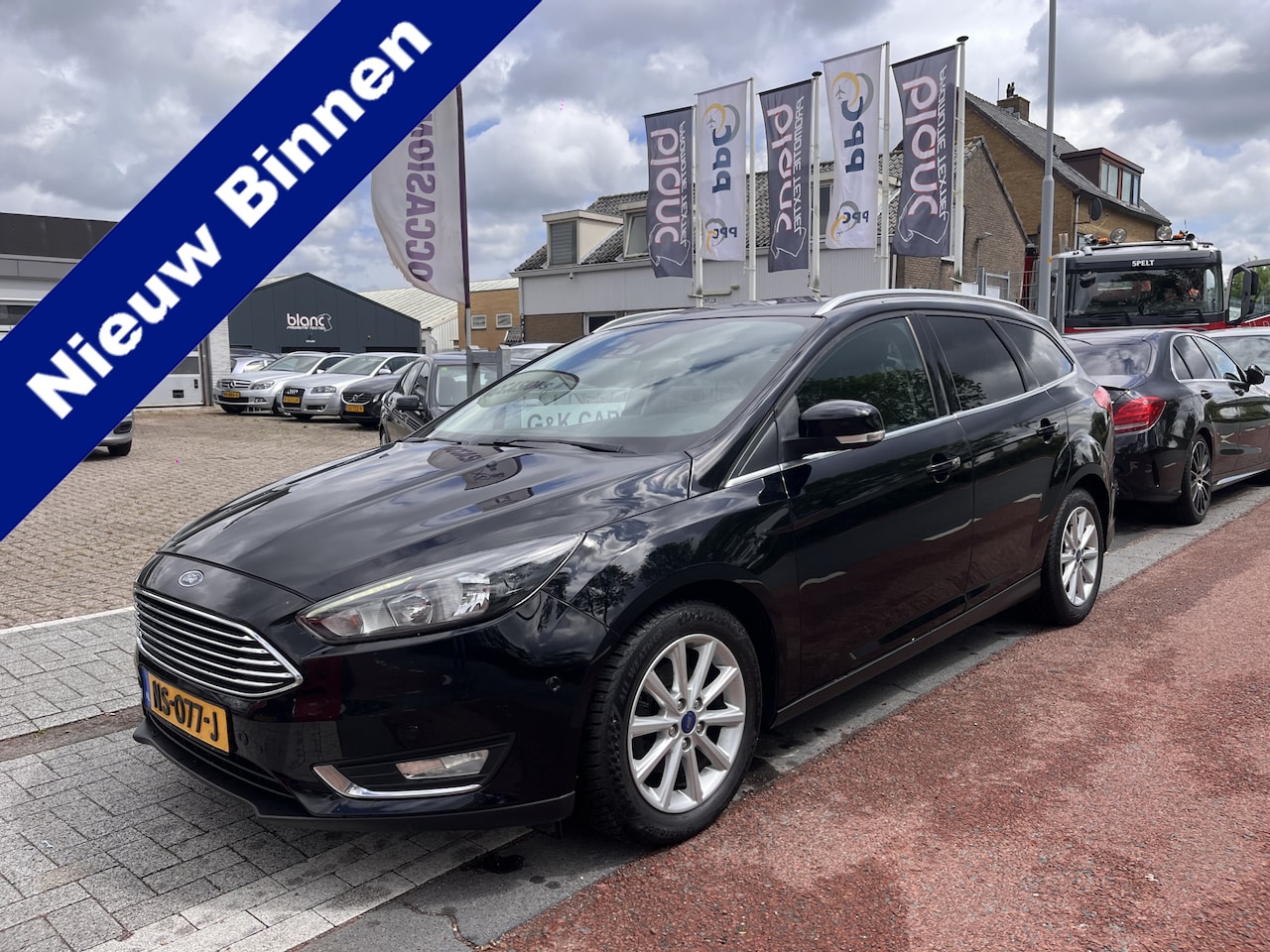 Ford Focus Wagon - 1.5 TDCI Titanium Automaat Vol Opties - AutoWereld.nl