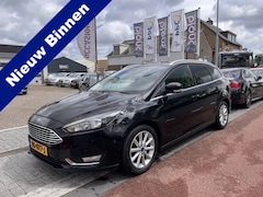 Ford Focus Wagon - 1.5 TDCI Titanium Automaat Vol Opties