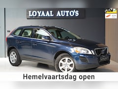 Volvo XC60 - 2.0 T5 Momentum | AUT | CRUISE | TREKHAAK | STOELVERW. | AIRCO | ELEK.RAMEN | APK | NAP