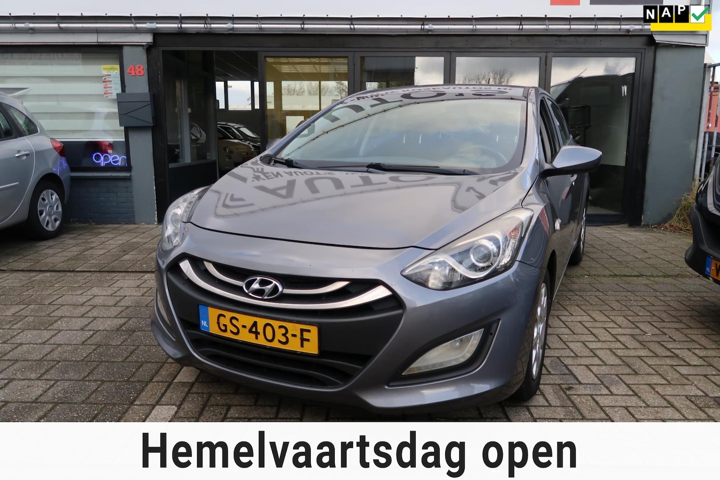 Hyundai i30 - 1.6 GDI i-Drive Cool Plus *Rijklaarprijs *Trekhaak *Navigatie *Dealeronderhouden - AutoWereld.nl