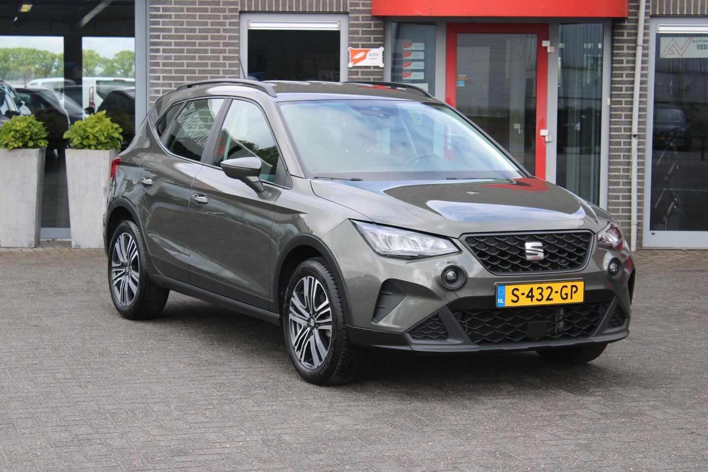 SEAT Arona - 1.0 TSI Style Clima/AppleAndroid Incl Garantie!! - AutoWereld.nl
