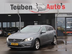 Volvo V60 - 2.4 D6 Twin Engine Momentum Navigatie, Stoel- en stuurverwarming, Trekhaak, Camera, Lichtm