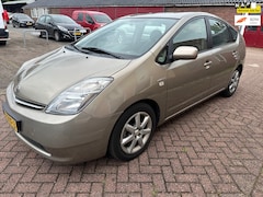 Toyota Prius - 1.5 VVT-i Tech Edition NAVI CAMERA DEALER OH