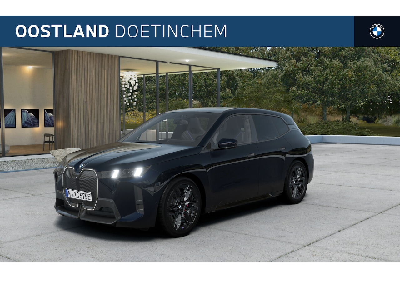 BMW iX - xDrive45 M Sport / Panoramadak Sky Lounge / Trekhaak / M Multifunctionele Stoelen / Parkin - AutoWereld.nl