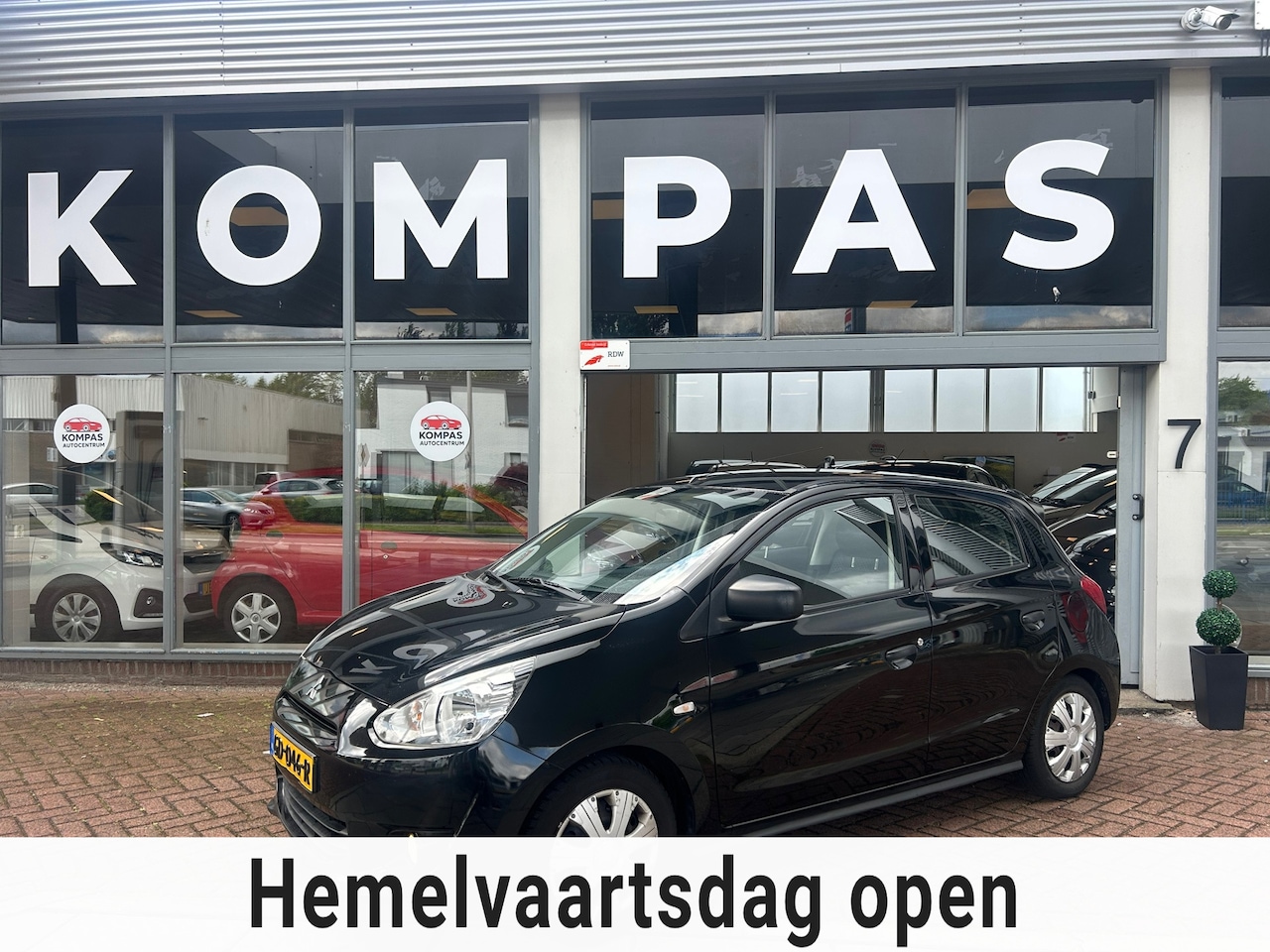 Mitsubishi Space Star - 1.0 Entry |AIRCO|APPLE CARPLAY|APK2027|5DEURS|TREKHAAK| - AutoWereld.nl