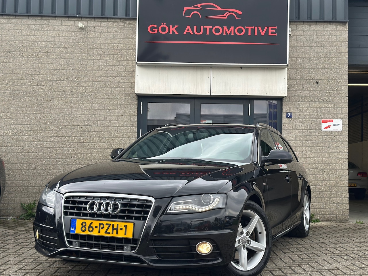 Audi A4 Avant - 2.0 TFSI Pro Line S / 3X S-line / Navi / PDC / Led / Stoelverwarming / Clima / Cruise Cont - AutoWereld.nl