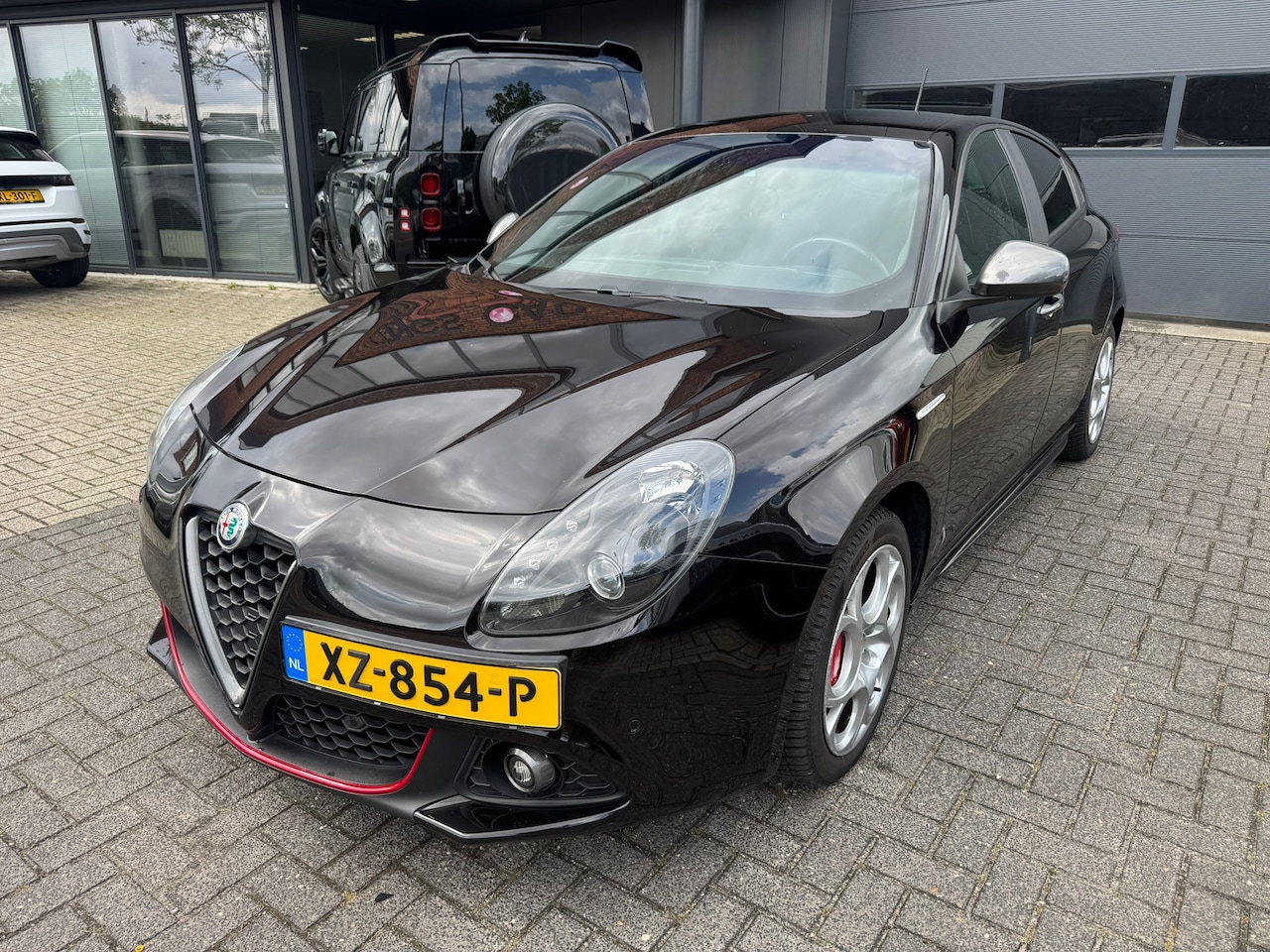 Alfa Romeo Giulietta - 1.4 Turbo MultiAir Super AUTOMAAT TREKHAAK CLIMA VOL ORIG NL NAP - AutoWereld.nl
