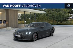 BMW i4 - eDrive40 M Sport / Schuif-kanteldak / Trekhaak / M Adaptief onderstel / Parking Assistant