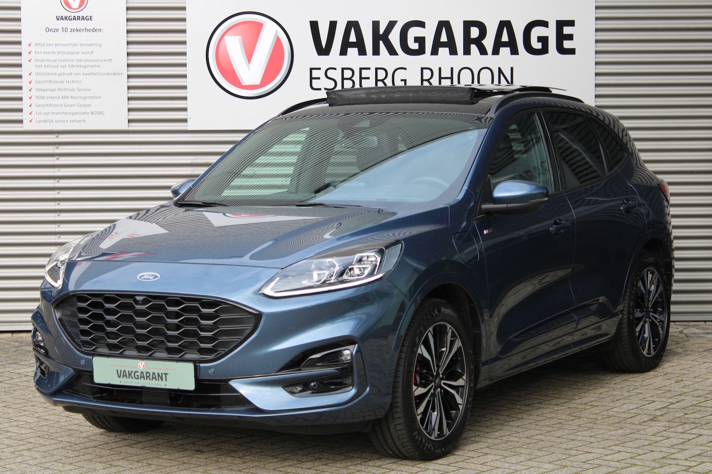 Ford Kuga - 2.5 PHEV ST-Line X 2.5 PHEV ST-Line X NAVI/CAM,PANO,B&O - AutoWereld.nl