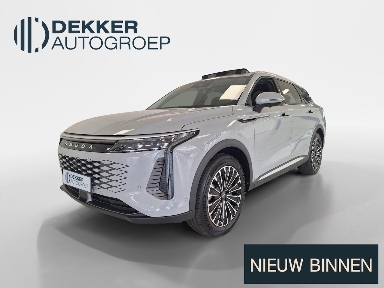 Omoda 9 - PHEV Premium Panoramadak - 1100KM Bereik - AutoWereld.nl