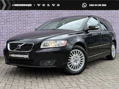 Volvo V50 - 2.0 Edition II | 12 mnd BOVAG garantie | Trekhaak | Leder | High Performance Audio | Metal