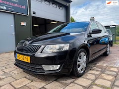 Skoda Octavia Combi - 1.6 TDI Ambition DSG Navi Cruise