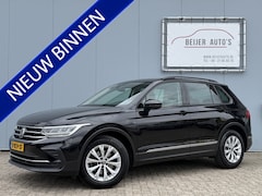 Volkswagen Tiguan - 1.5 TSI Life Automaat Carplay/Trekhaak/17inch