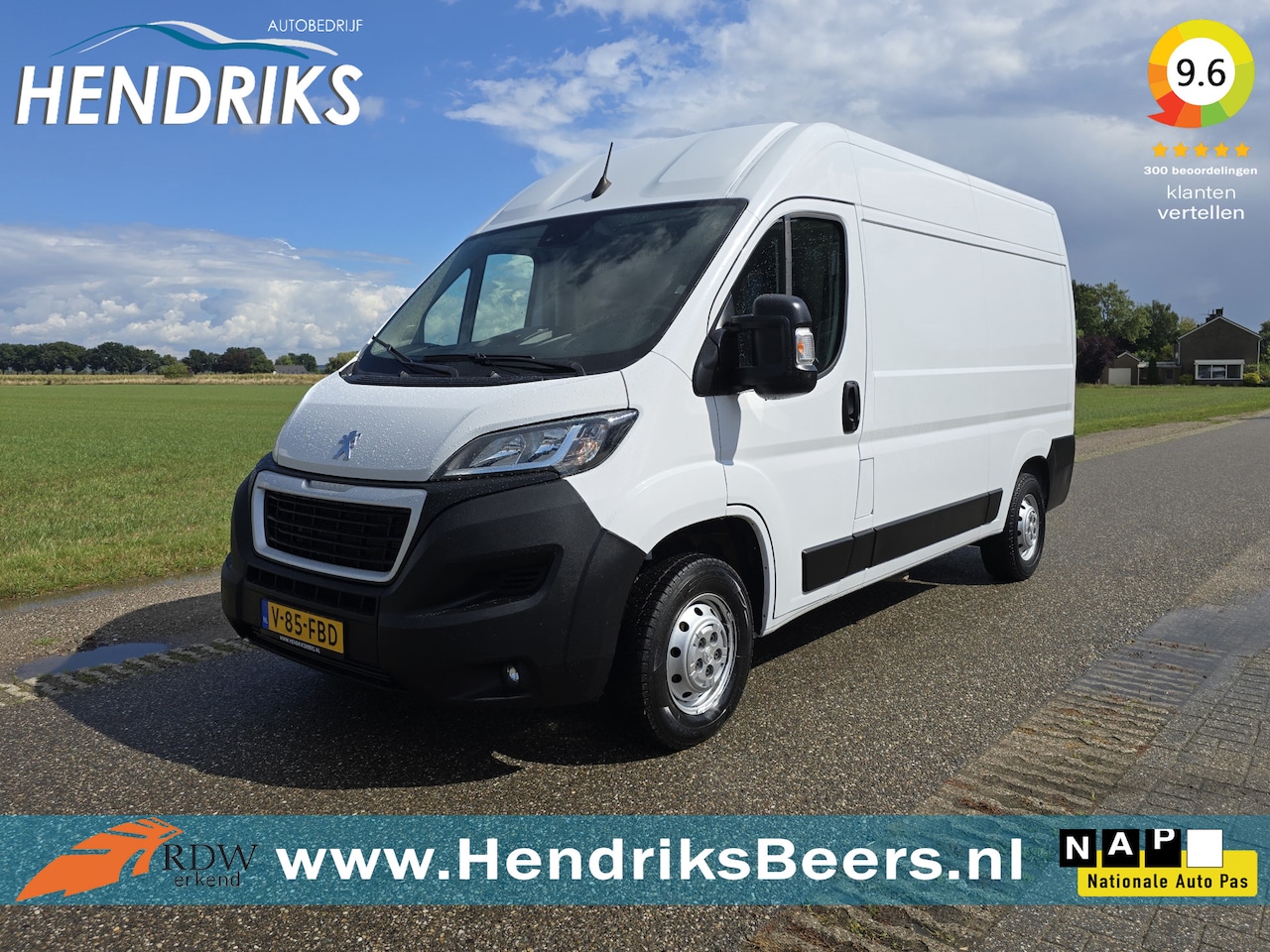 Peugeot Boxer - 330 2.2 BlueHDi L2 H2 - 120 Pk - Euro 6 - Navi - ParkeerCamera - Airco - Cruise Control - AutoWereld.nl